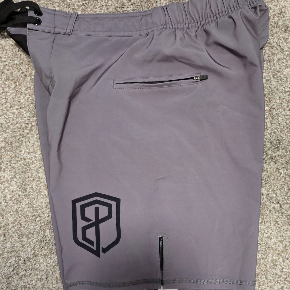 Born Primitive American Defender Shorts Velcro 3.0 Size 27/28 - Picture 3 of 6